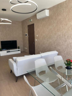 THREE BEDROOM APARTMENT SAN GWAN